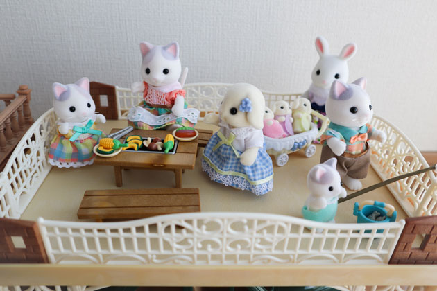 シルバニアファミリー青い屋根のお家テラス